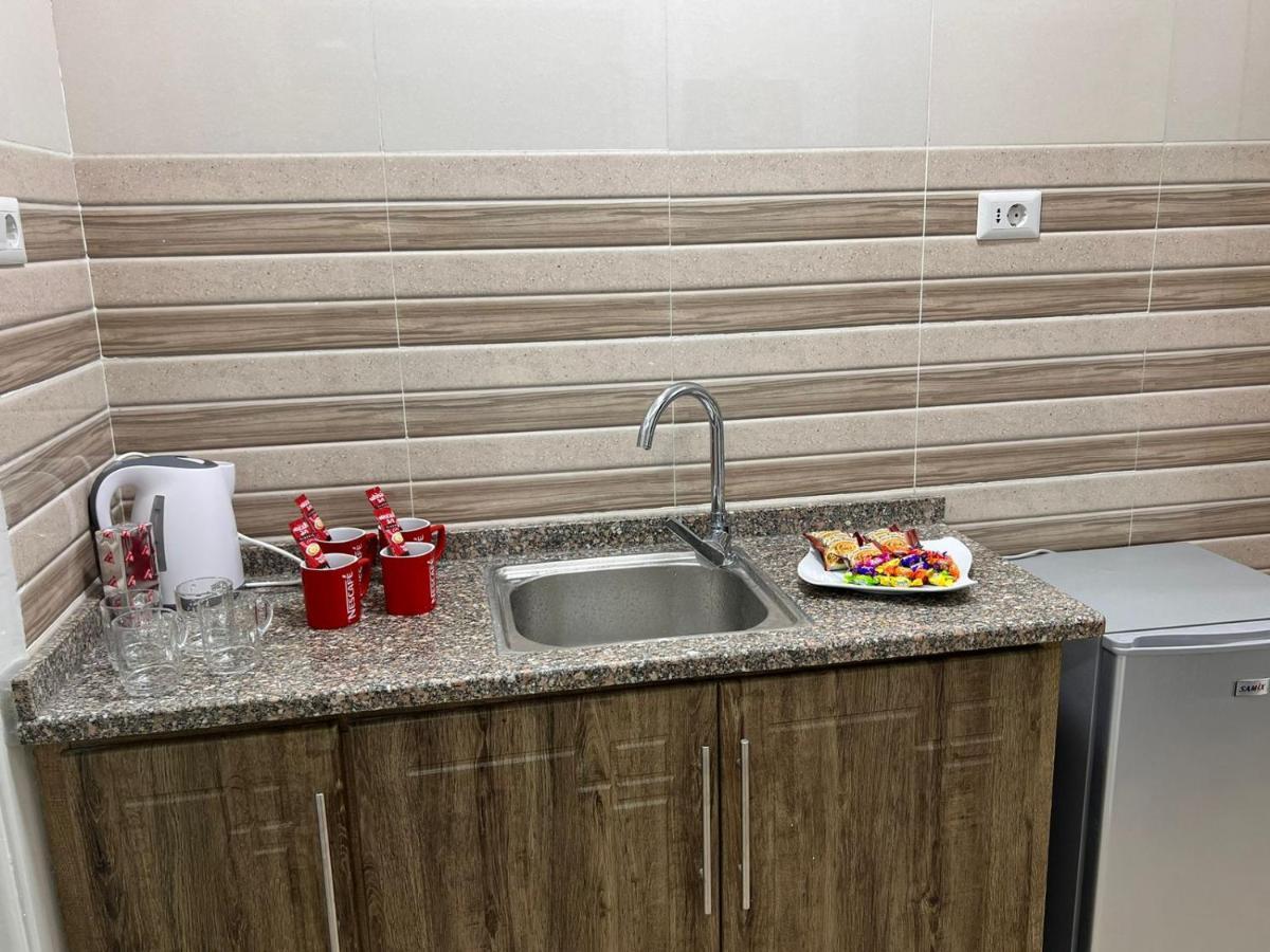 Guest House Karak Luaran gambar